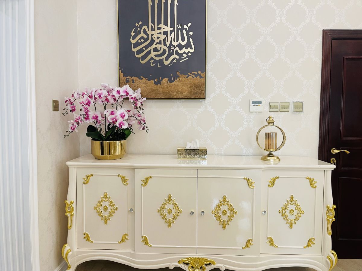 Luxury interior design services for high-end homes